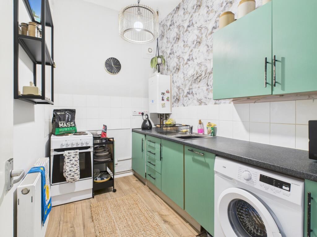 CAM01791G0-PR0197-STILL003