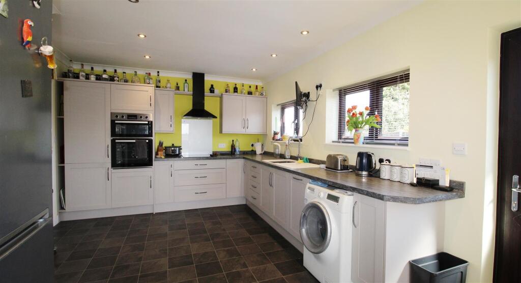 Kitchen / Diner