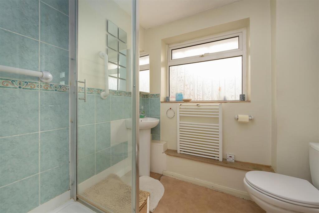 Shearwater Avenue, Whitstable