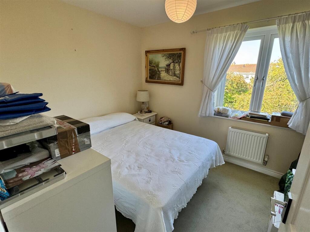 17 Littledale Row Bedroom 2