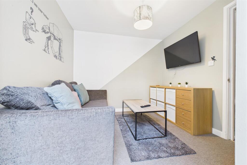 223 Filton Avenue, Horfield, Bristol BS7 0AY | Hig