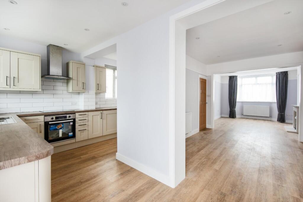 42 Westerleigh Road,