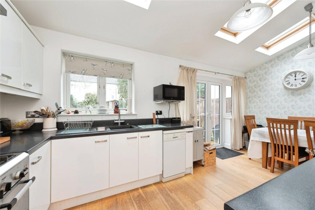 Kitchen/Dayroom