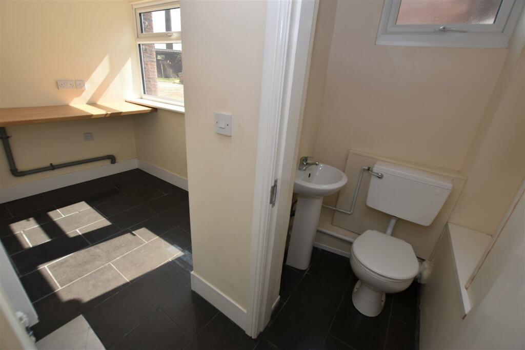 Utility Area with WC.jpg
