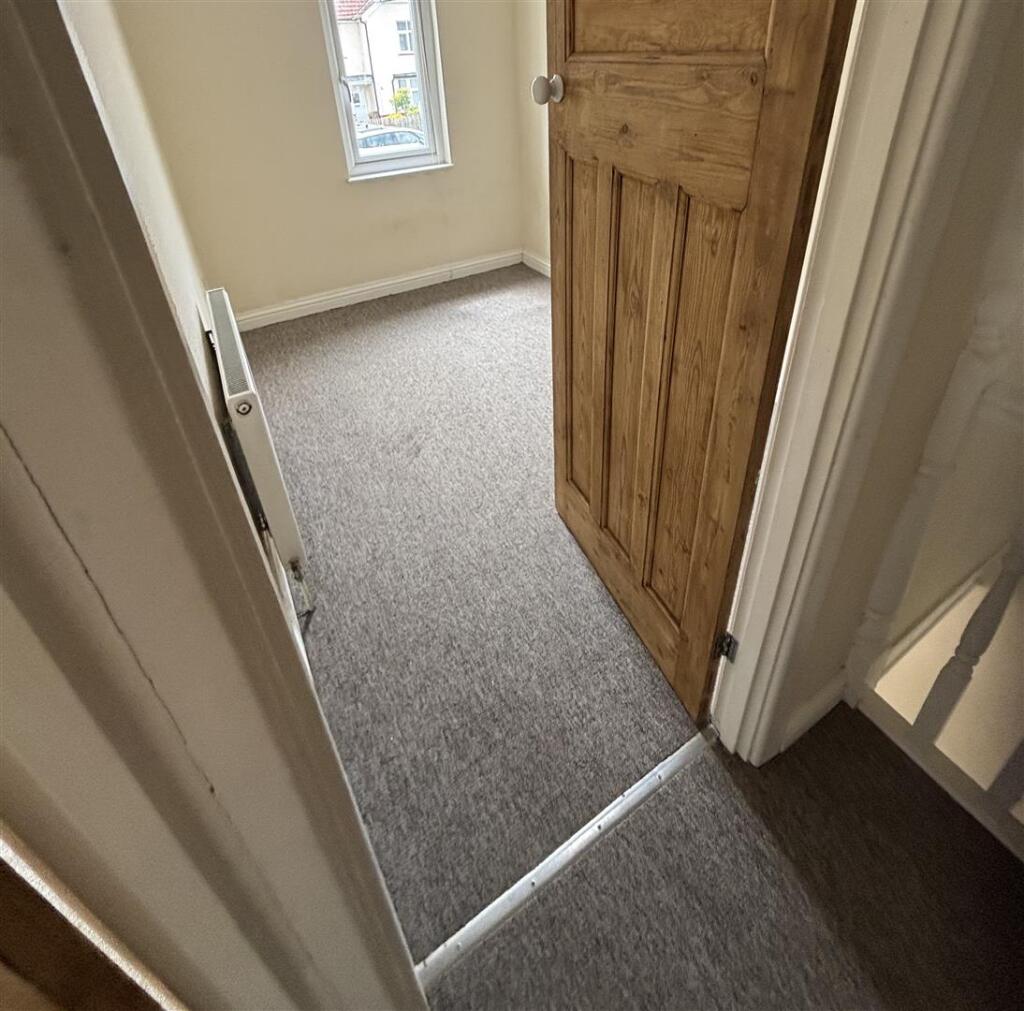 51M - Single Bed.jpg