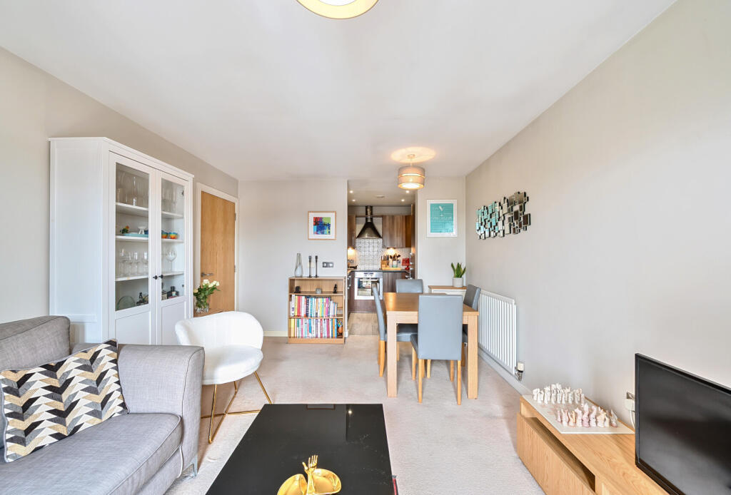 1302015-12-6846ca...