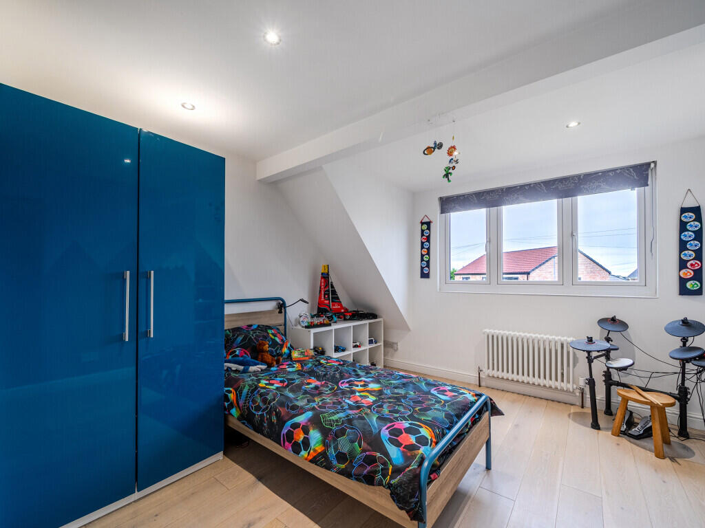 1371327-30-68f9f8...