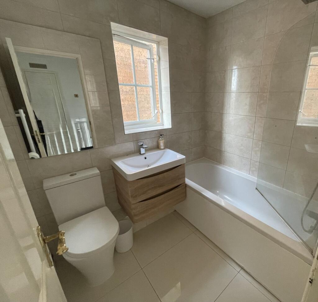 Family bathroom
