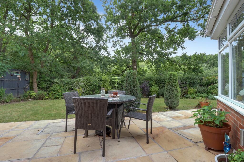 28- Rob Hammond EweMove Pontefract