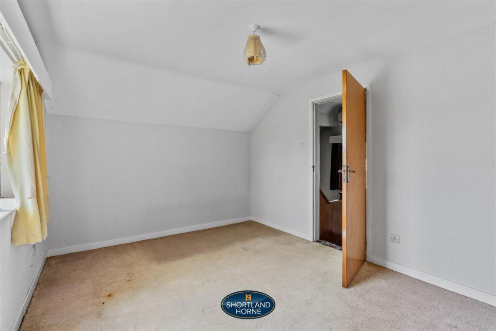 143 Kenilworth Rd (15 of 29).jpg