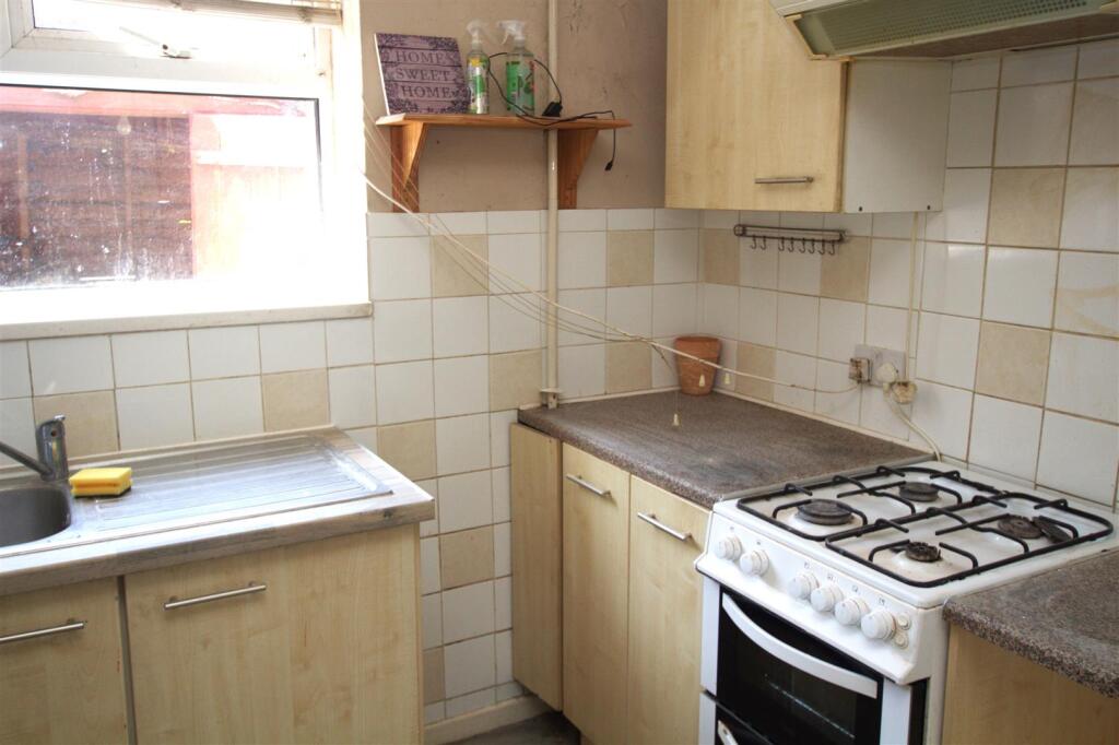 Coledale Kitchen 3 .jpg