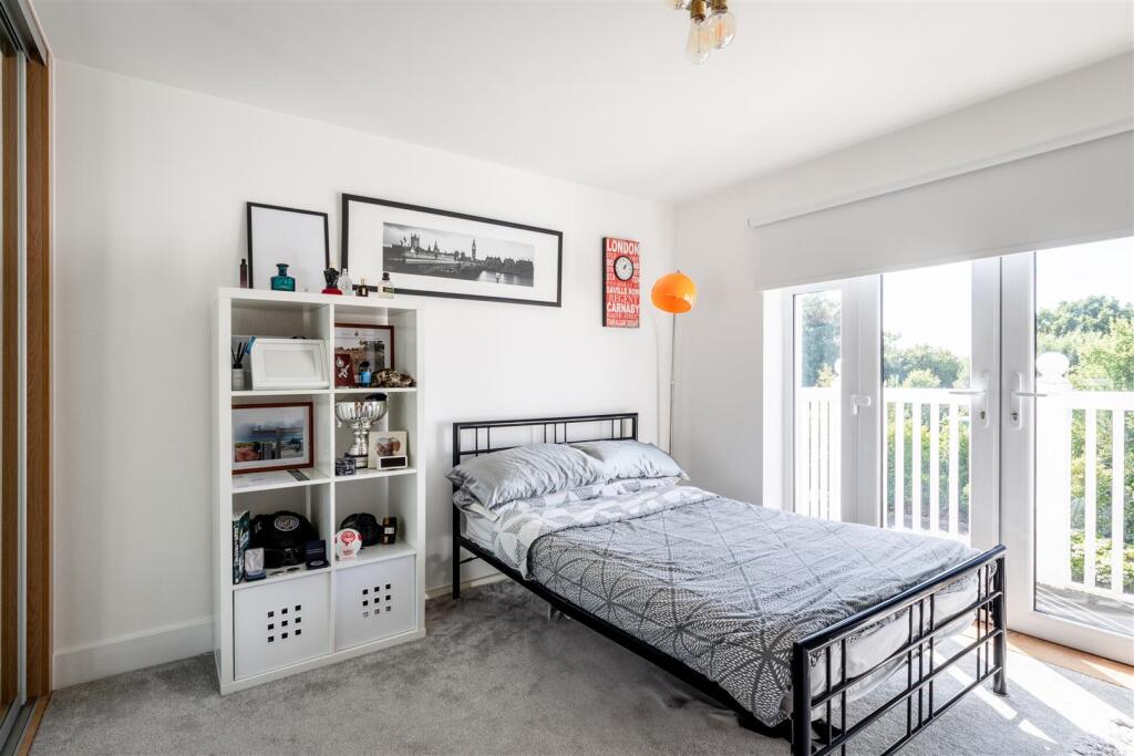 18 The Coppice-10.jpg