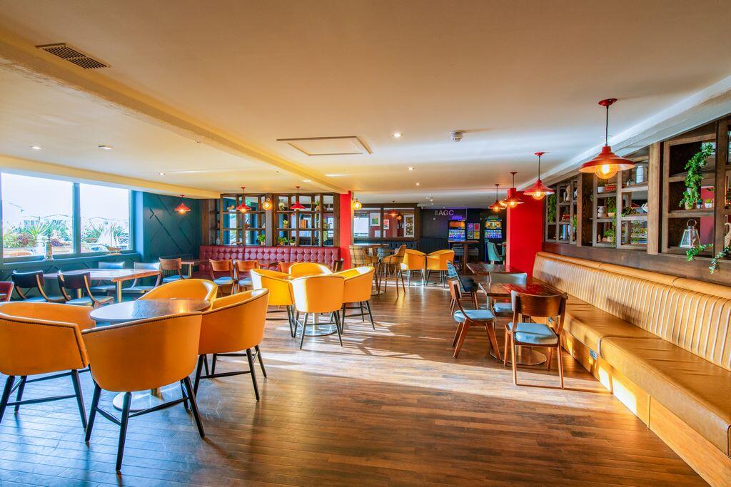 2023 Scotland Moray Silver Sands Restaurant Empty 