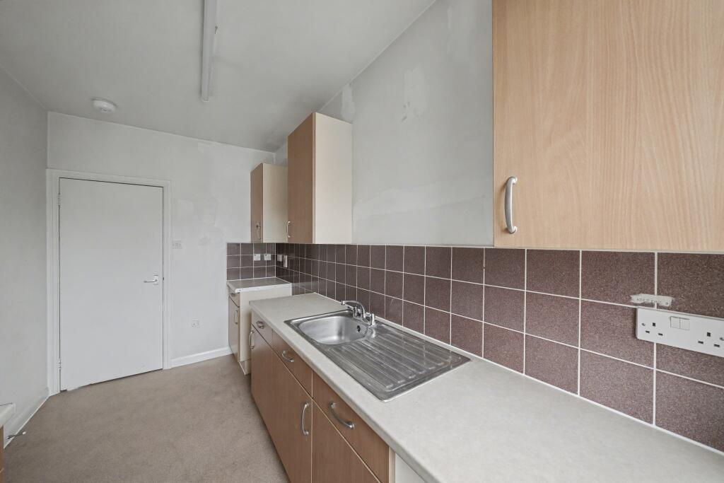 Flat 19C St Lawrence Terrace, North Kensington, London, W10 5SU
