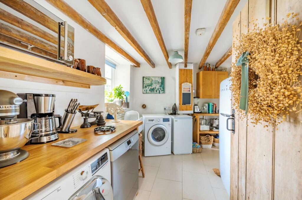 Picture No. 04
