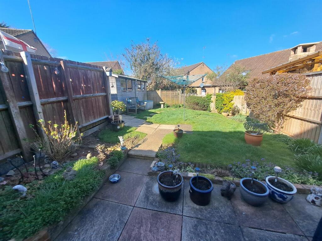 Hammerstone Lane, Northampton