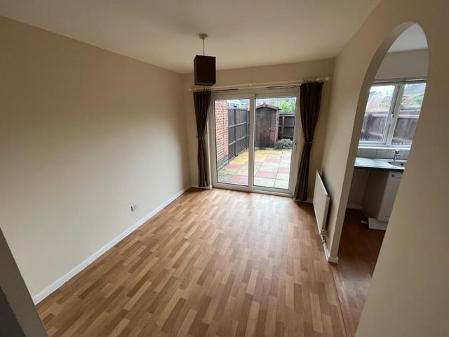 75 Lentham dinning room.jpg