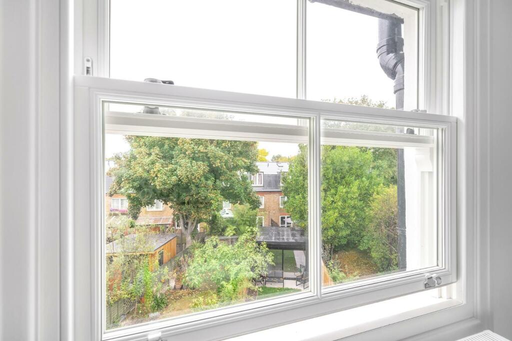 View Bedroom 2.jpg