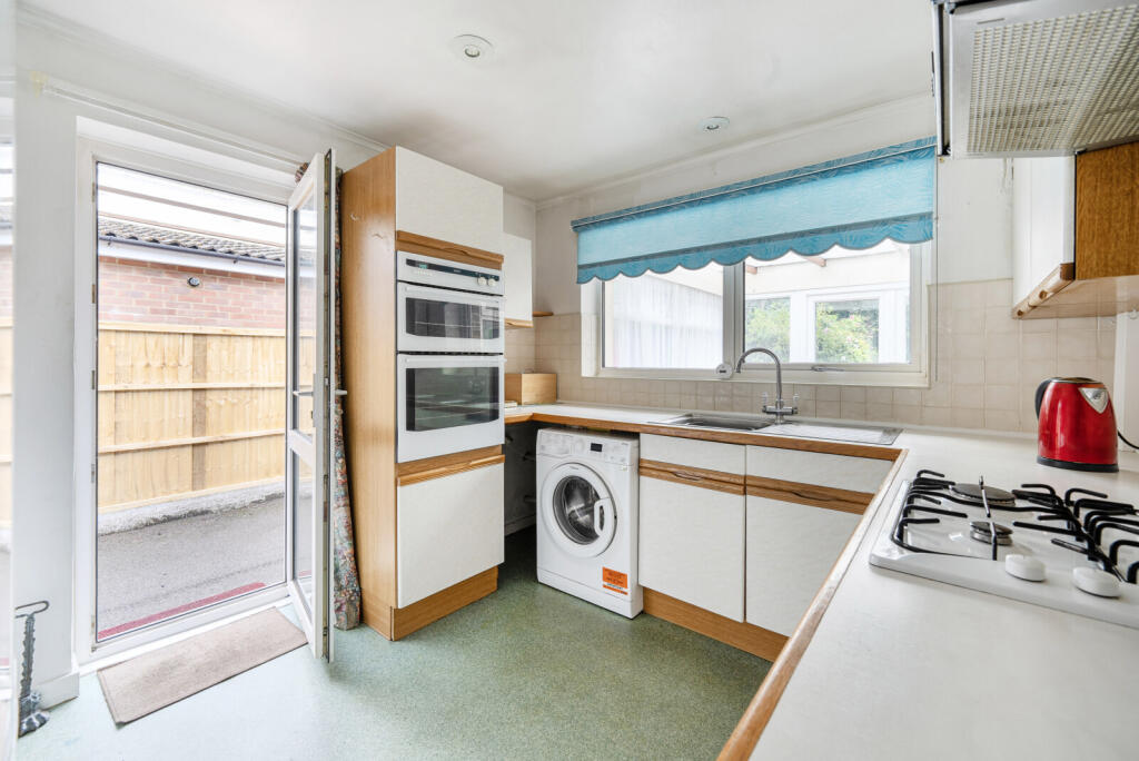 1345566-9-68b7008...