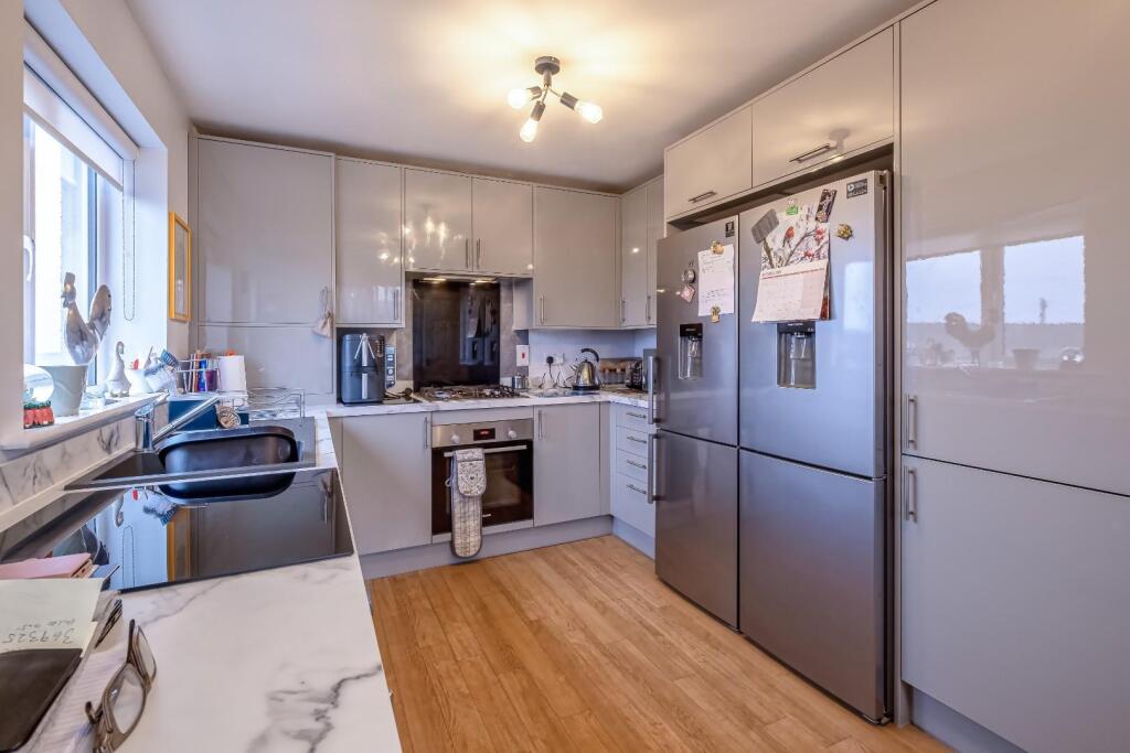 22 Bay View Road (5 of 15).jpg