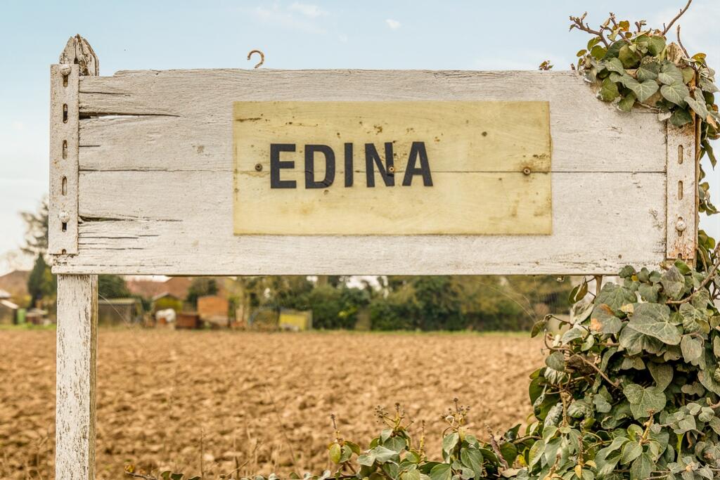 Edina (Wrangle)-5