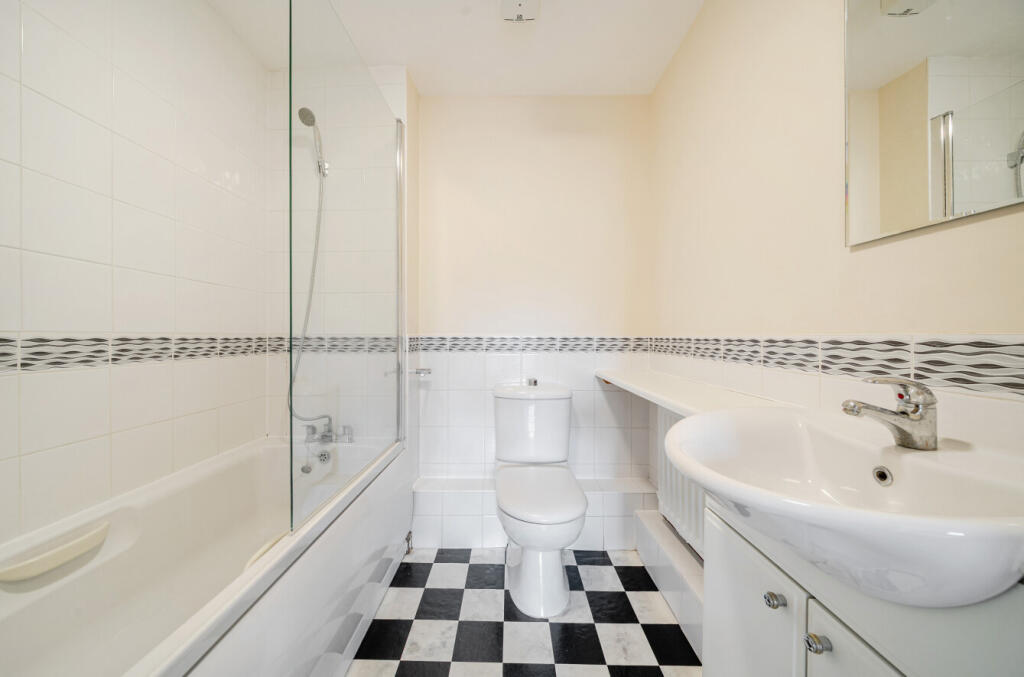 1331593-15-688771...