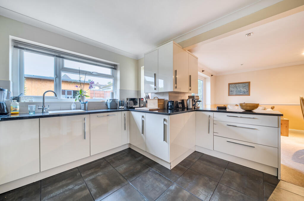 1388356-12-69402e...