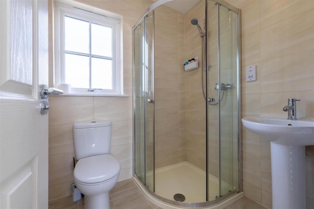 63a, Mill Street Stanley-17.jpg