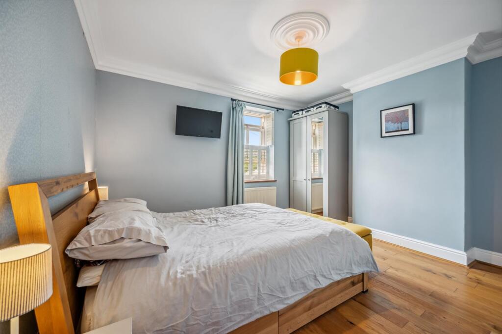 Saxton Mee 2 Fern Royd -0018.jpg