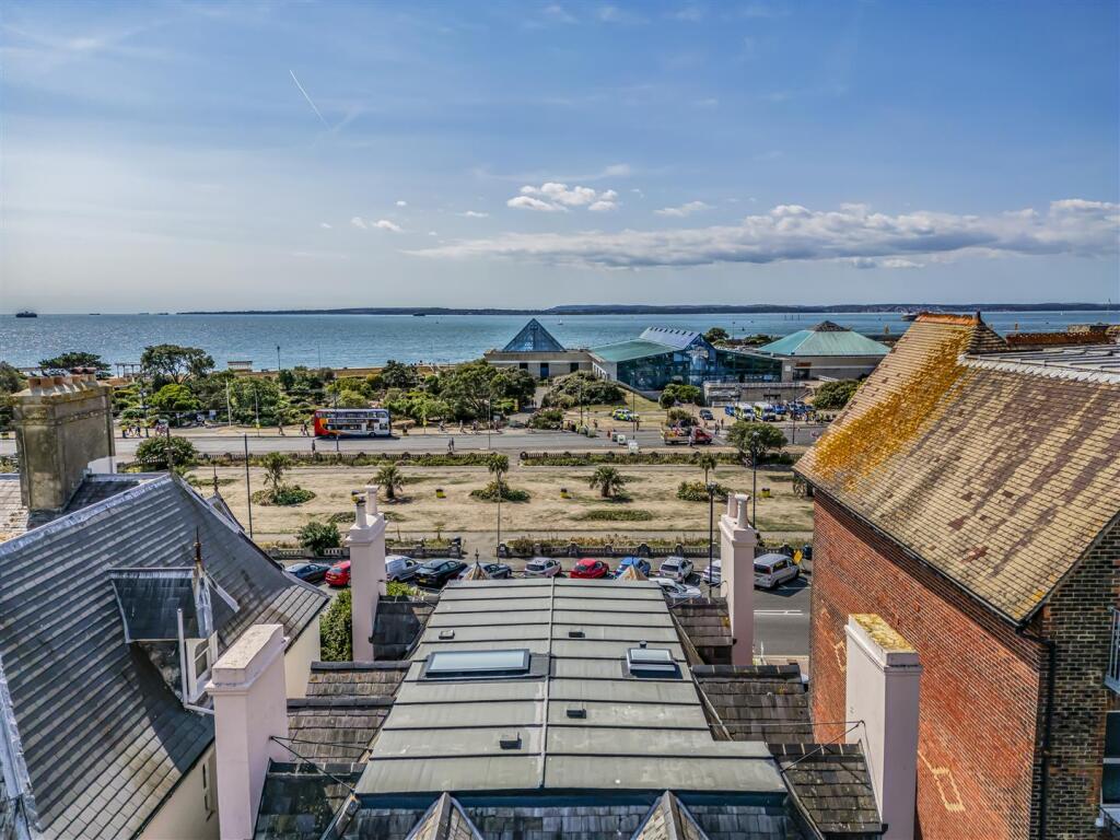 6_MS5_Penthouse_rooftop+seaview_aerial.JPG