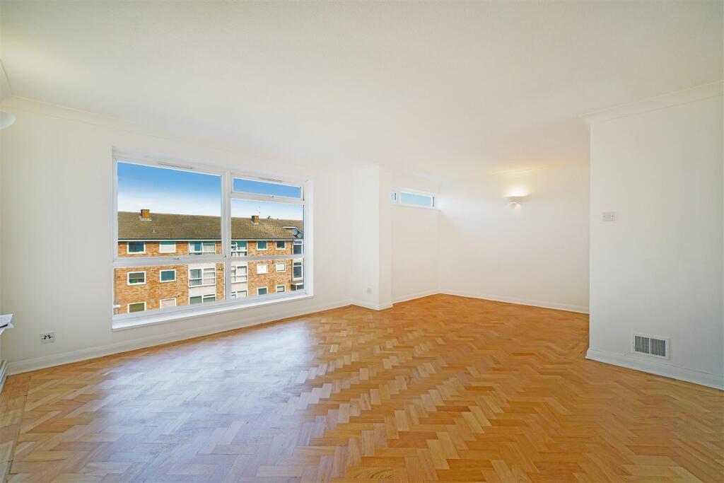South Meadows, 95 Park Lane - 2L6dNF3iHnbfVLIS8gAw