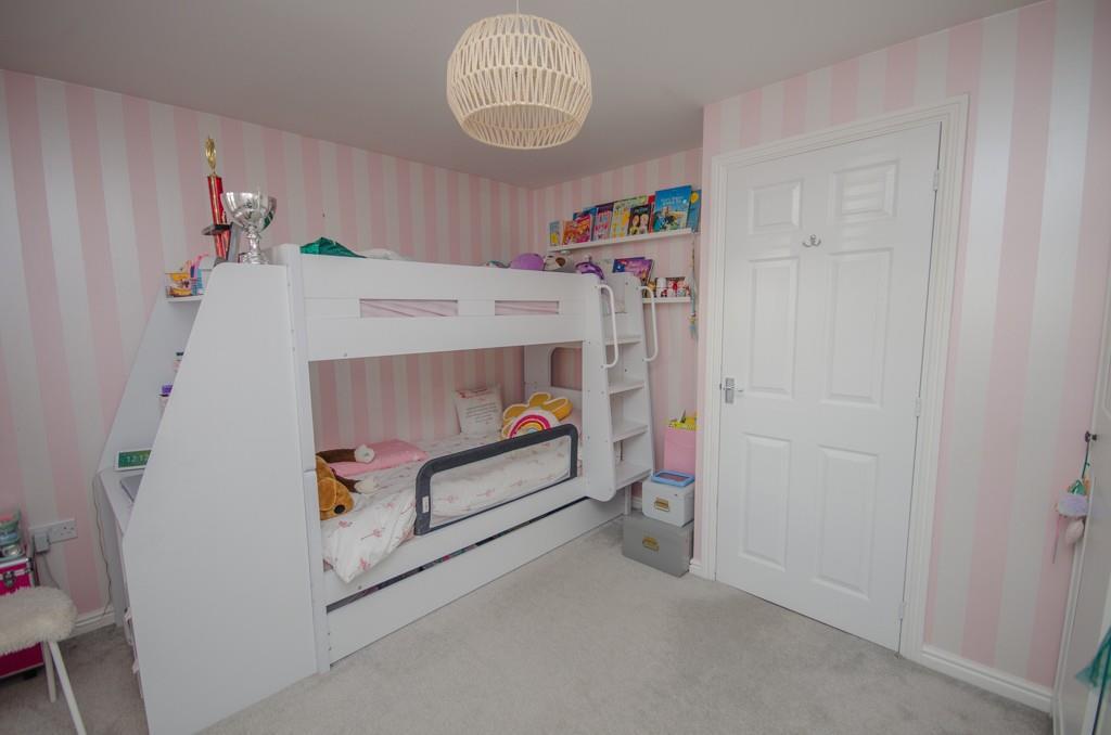 Bedroom two pic 2.jpg