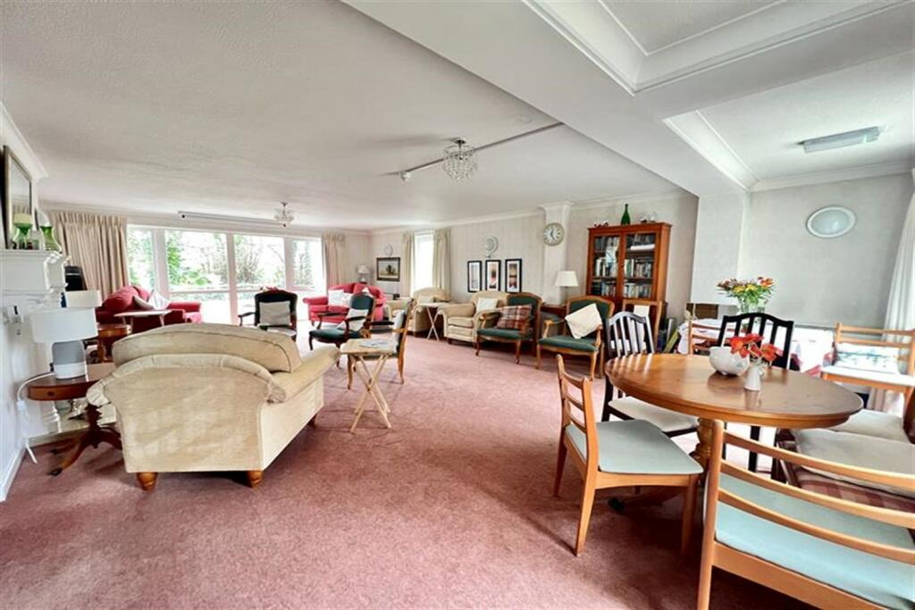 Communal Lounge