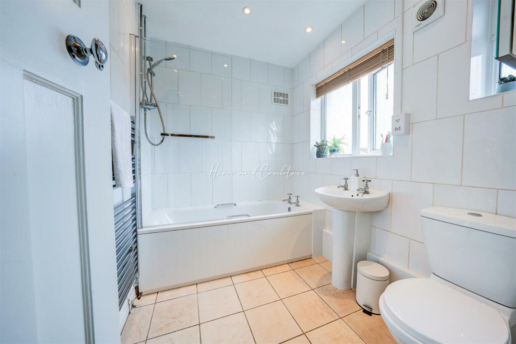 Porthamal Gardens, Rhiwbina, HernCrabtree (23).jpg