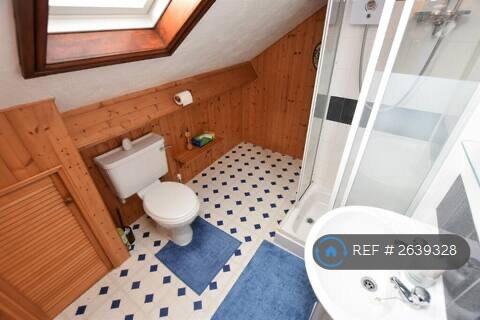 Bathroom 2