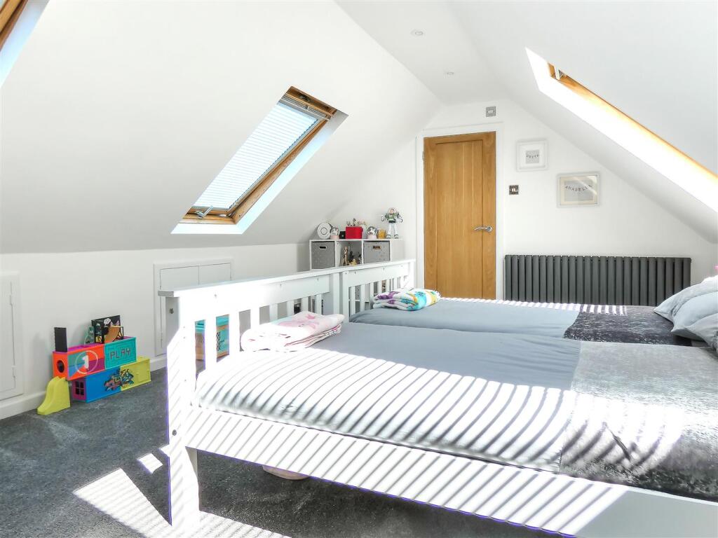 Bedroom One (First Floor)