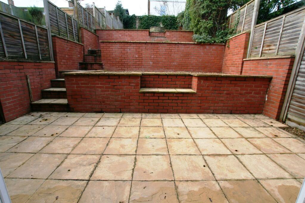 hardwicke,12garden2.JPG