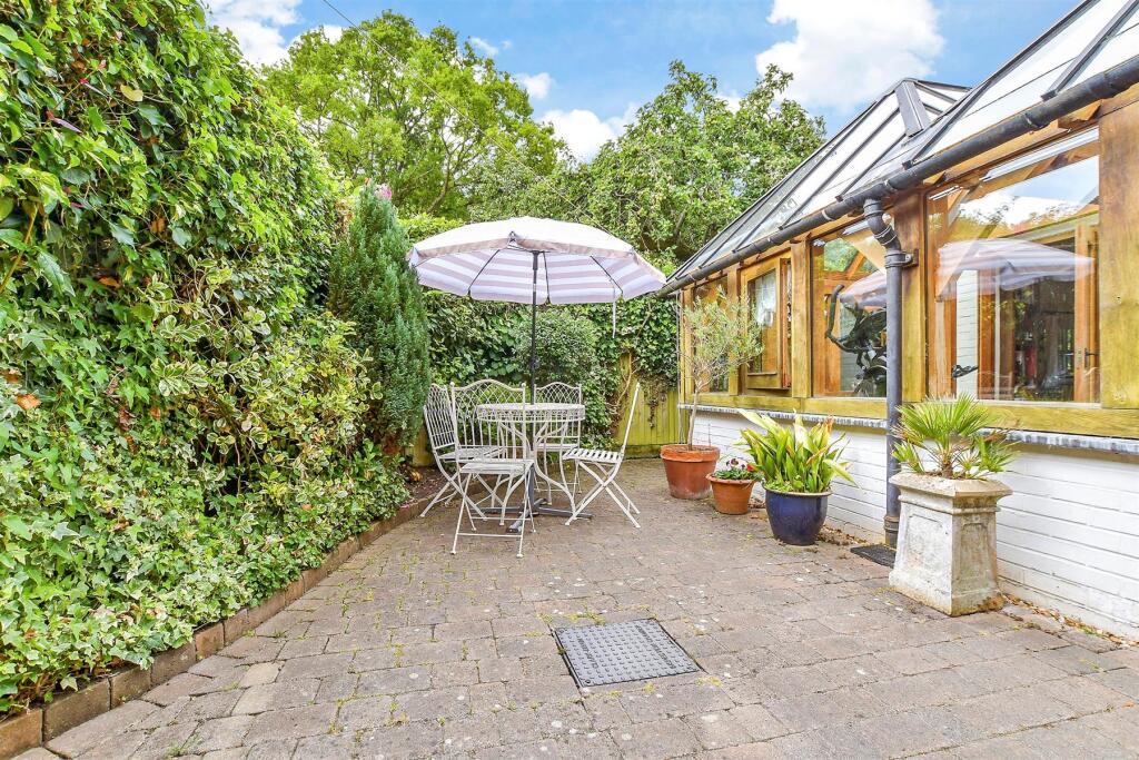 Patio / Decking