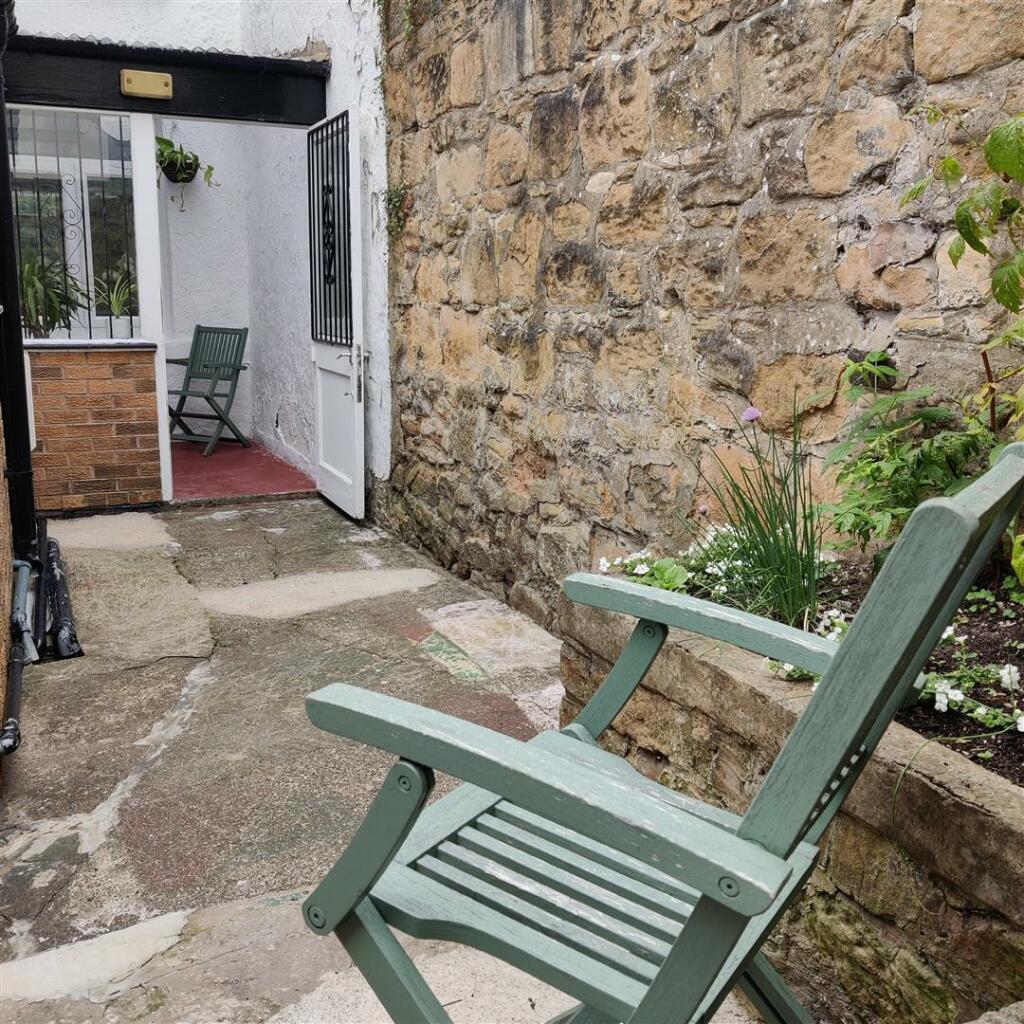 salem 4 rear garden .jpg