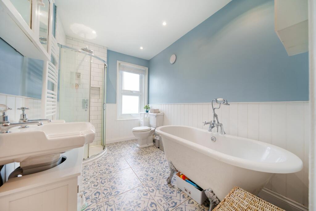 Bathroom (1)