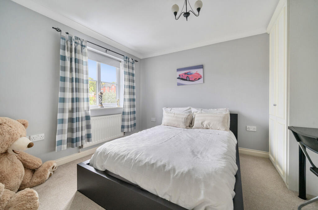 1369298-10-68f109...