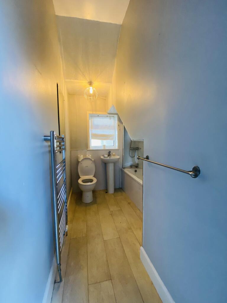 119 Lockerbie Road, Dumfries, DG1 3BN - Braidwoods