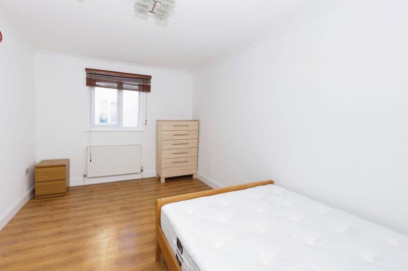 Bedroom (2)