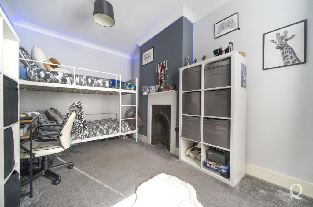 9601f8fd-dc9f-4db...