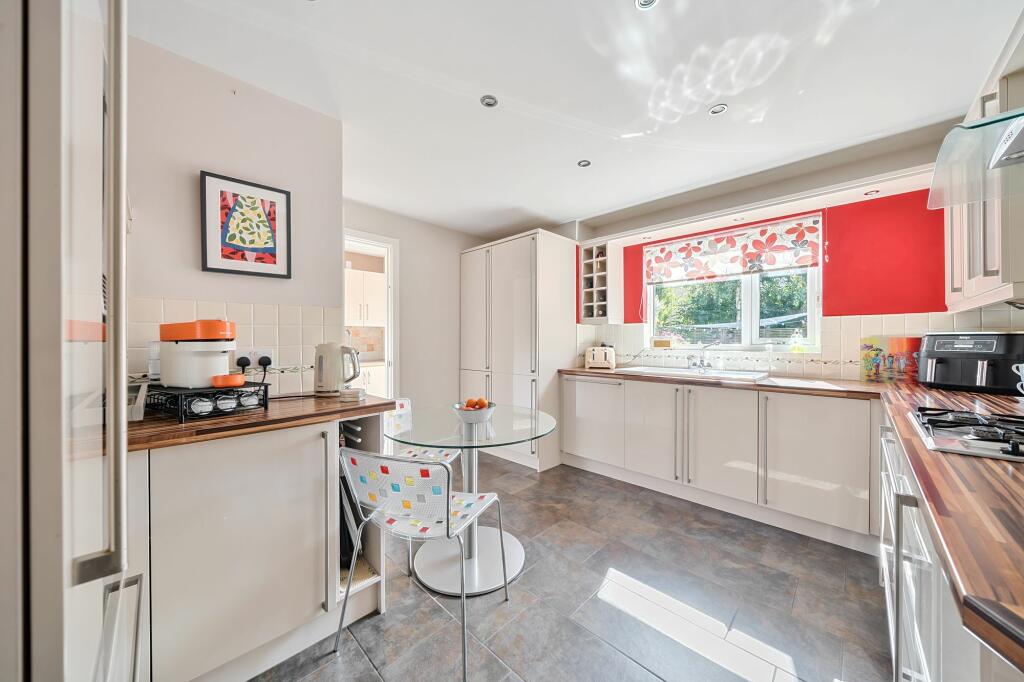 Kitchen (1)