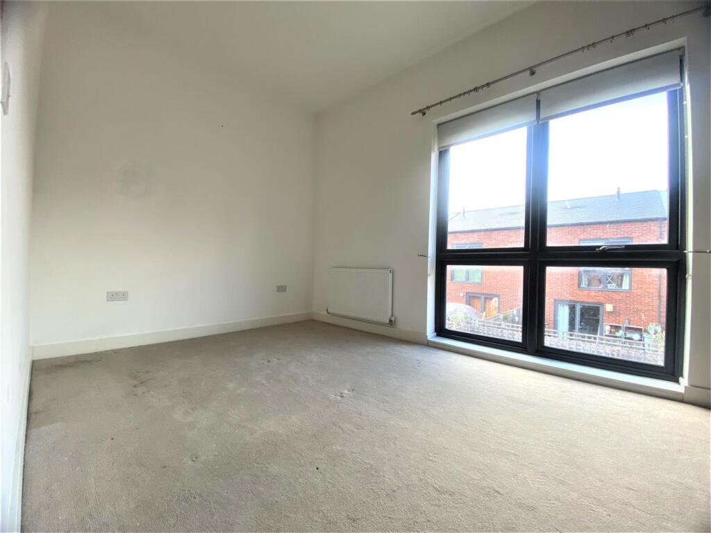 Master Bedroom II.jpg