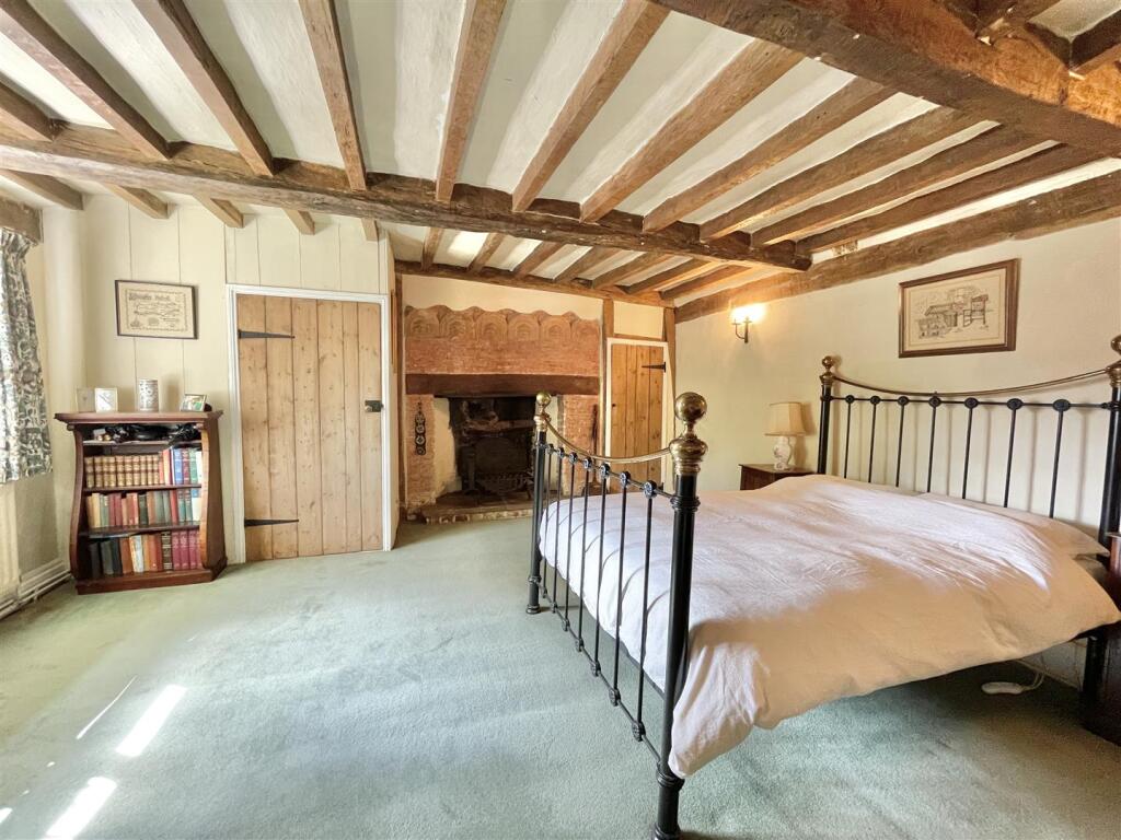 Main bedroom