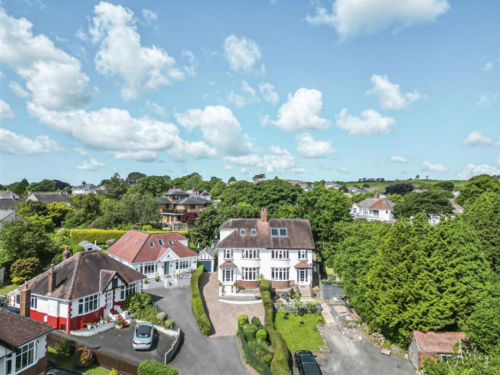 Aerial Aspect