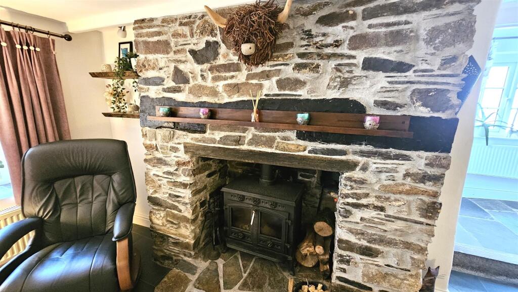 Fireplace.jpg