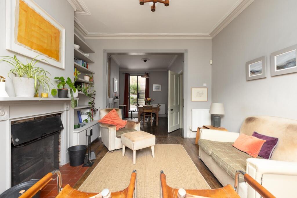 99 Lower Cheltenham Place-6.jpg